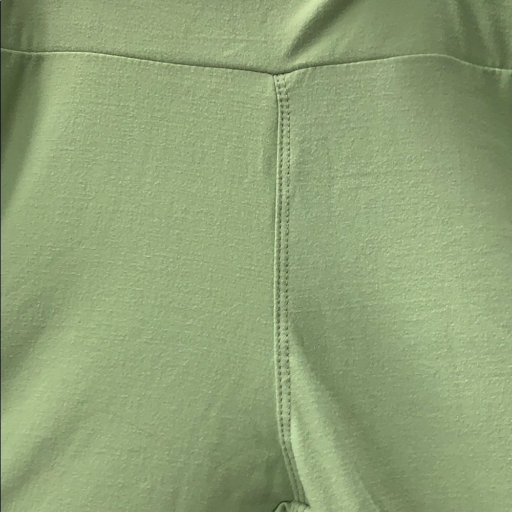 NWOT LuLaRoe Leggings Size OS